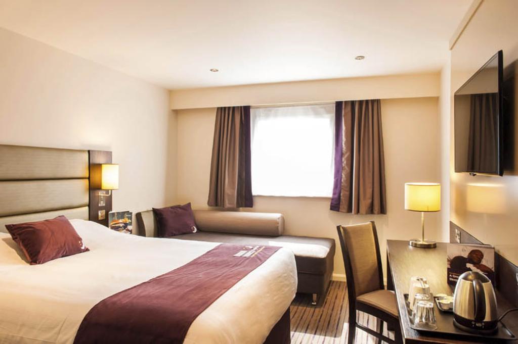 Premier Inn Inverness East Δωμάτιο φωτογραφία